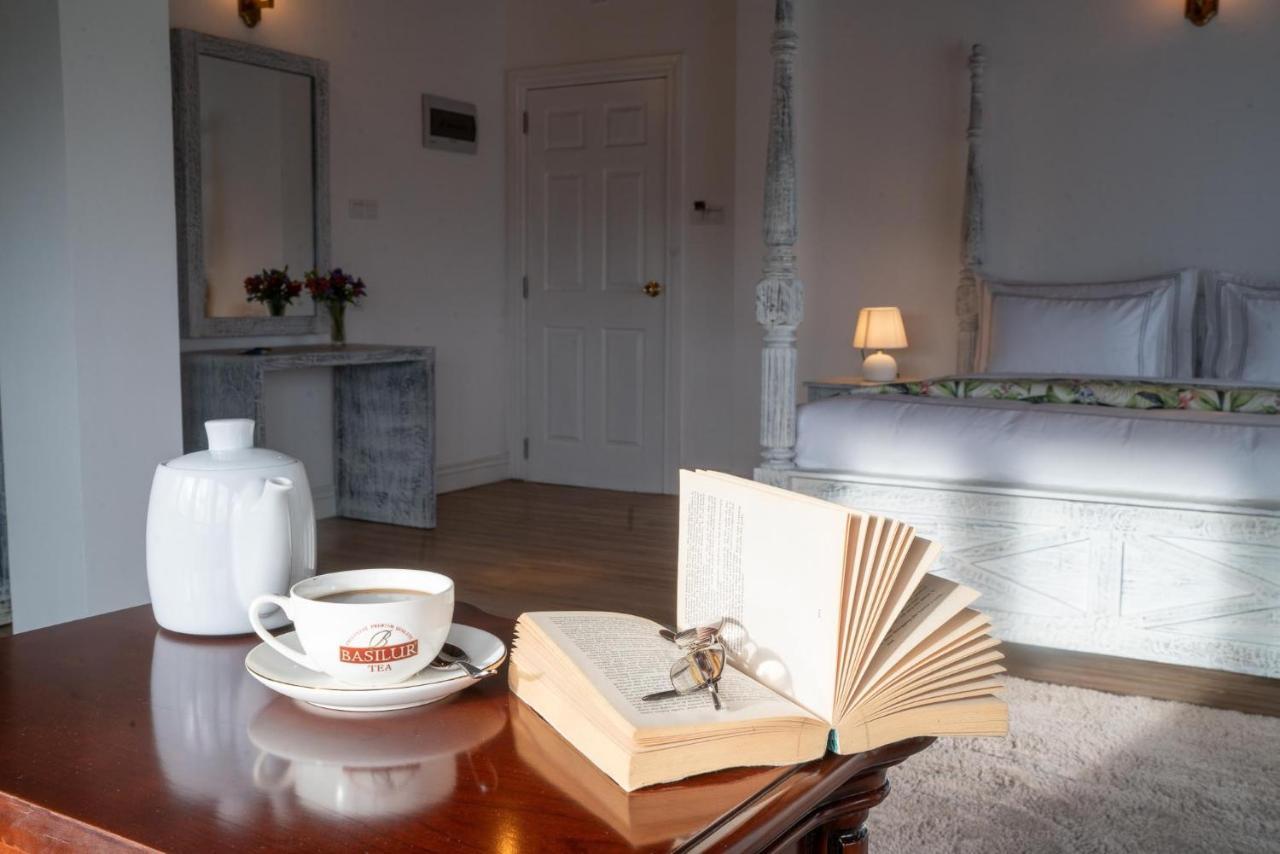 Pedro Barn Hotel At Little England Cottages Нувара-Элия Экстерьер фото